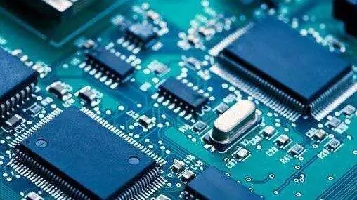 攻克“中國芯” 集成電路設(shè)計的挑戰(zhàn)與五千道工序的制造之路